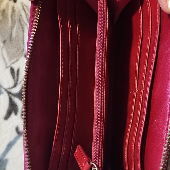 🎀Badgley Mischka Wallet.🎀 - Picture 6 of 6